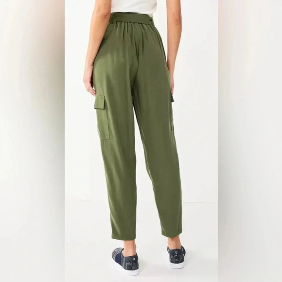 Nine West Tapered High-Waisted Utility Pants Green Olive - Size M - Picture 2 of 6